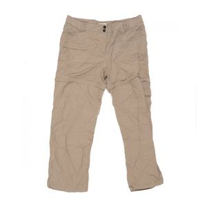 Magellan khaki quick dry fishing pants/shorts. Size Medium.